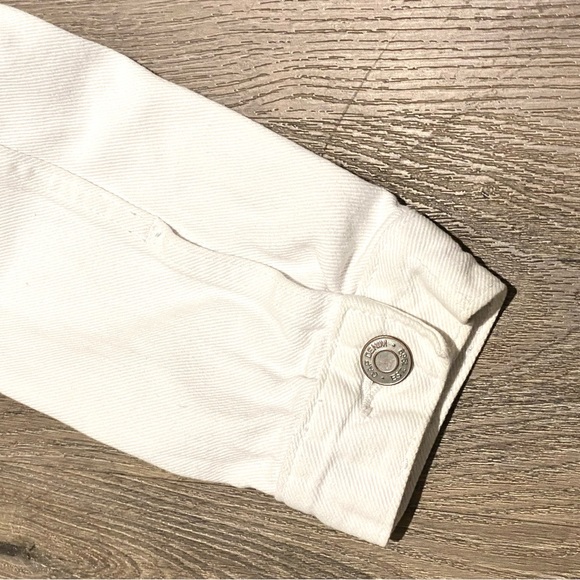 Gap White Denim Jacket with Silver Hardware | Size S - Picture 6 of 8